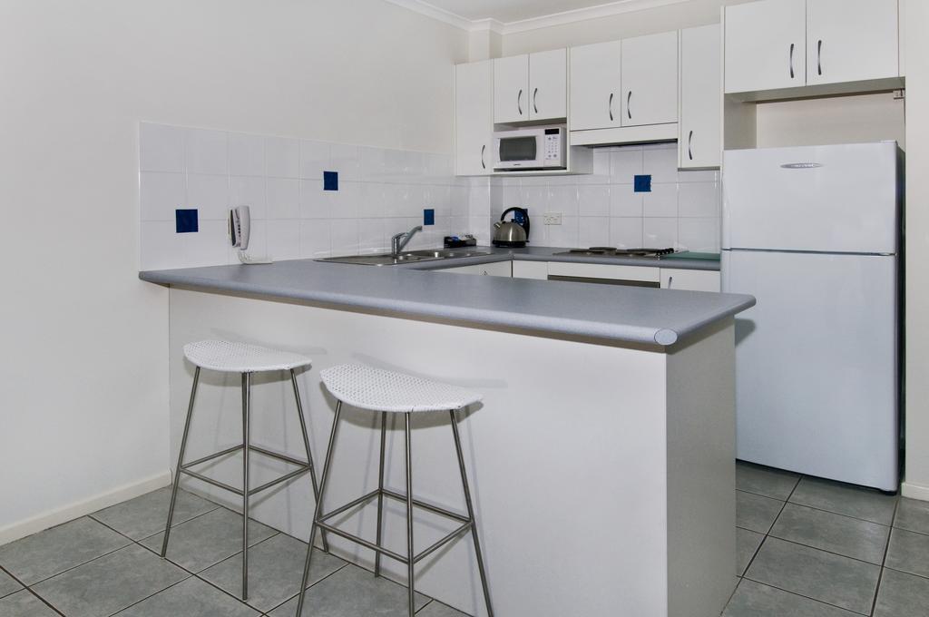 South Pacific Apartments พอร์ตแมคควอรี ห้อง รูปภาพ