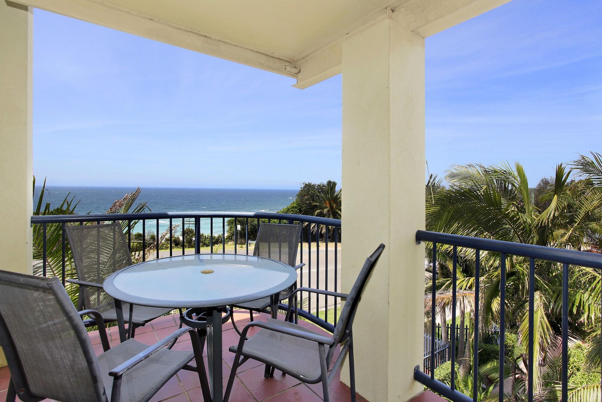 South Pacific Apartments พอร์ตแมคควอรี ภายนอก รูปภาพ